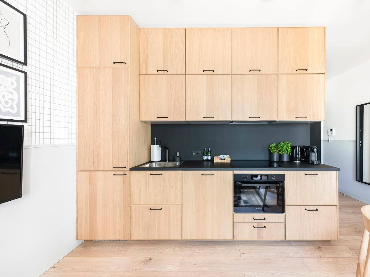 Yoursecondflat Grzybowska Metropoint Warsaw Exterior photo